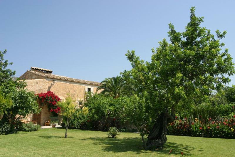 Agroturismo Can Guillo Villa Pollenca Exterior photo