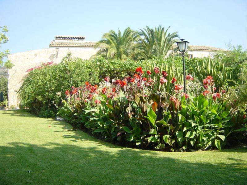 Agroturismo Can Guillo Villa Pollenca Exterior photo